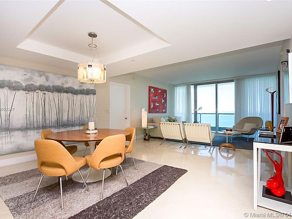 4th image of 1331 Brickell Bay Dr APT 2509