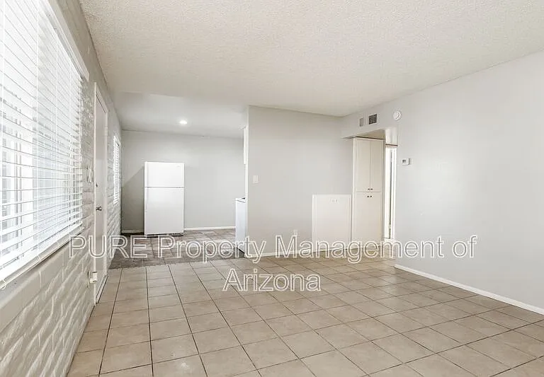 6801 N 17th Ave #10 — Photo 8