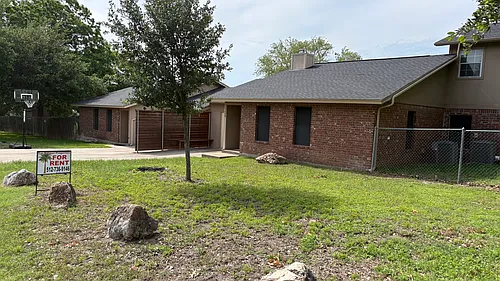 702 Blackwell Ave #B Photo 1