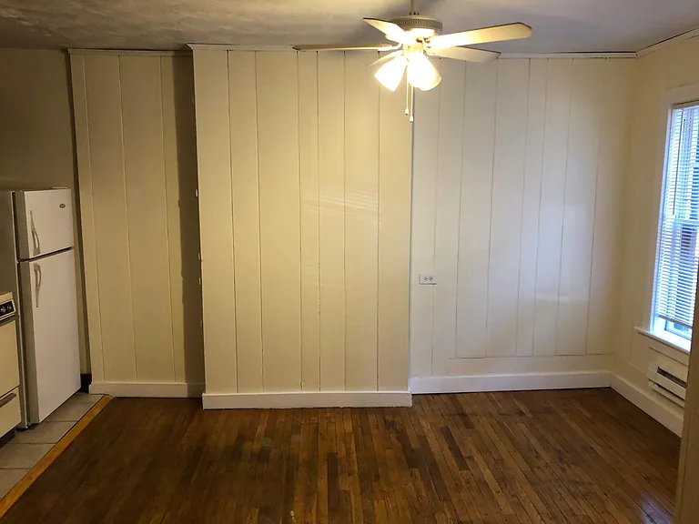 7 Phillips St #2 — Photo 1