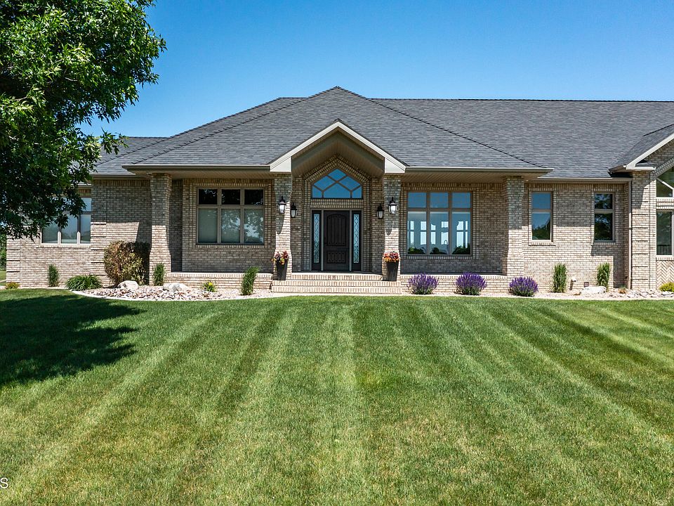 1st image of 3900 Ridge Way