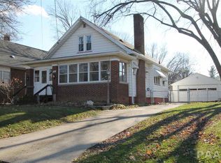 206 E Forrest Hill Ave, Peoria, IL 61603