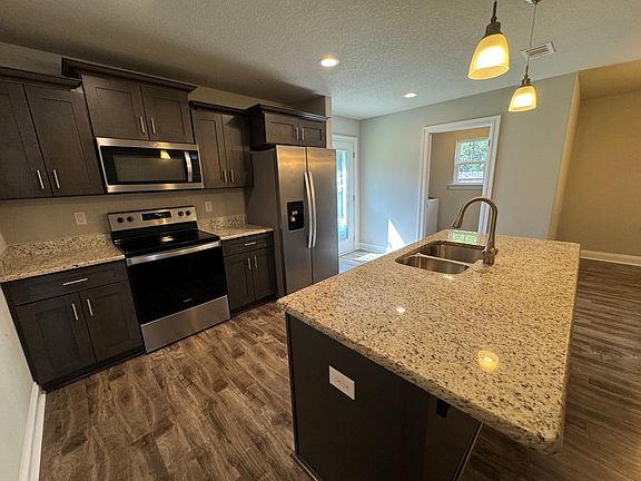 4th image of 7204 Gordon Evans Rd