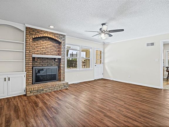 5th image of 12606 W 69th St