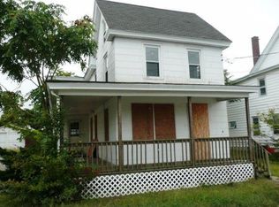 11 E McNeal St, Millville, NJ 08332