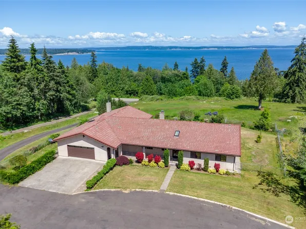 4370 Oak Bay Road, Port Ludlow, WA 98365