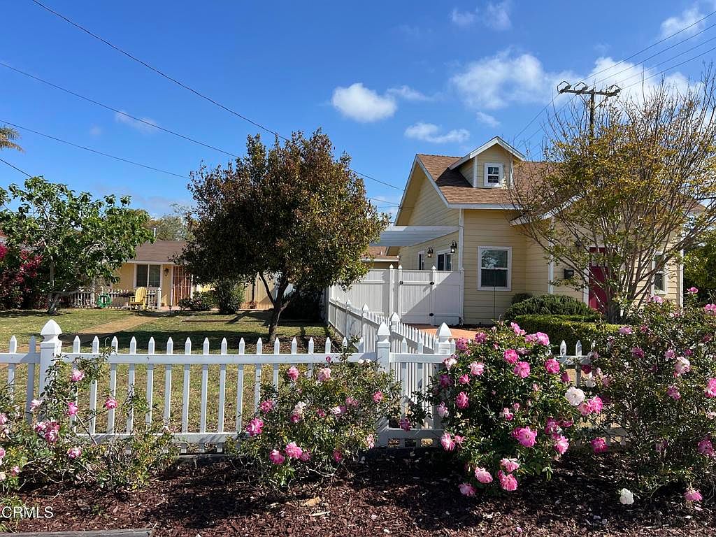 253/261 E Pearl St, Port Hueneme, CA 93041 | Zillow
