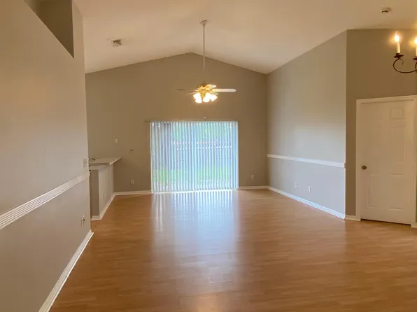 1915 Colonial Woods Blvd, Orlando, FL 32826