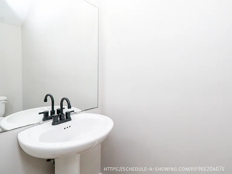 511 Olive Branch Way — Photo 10