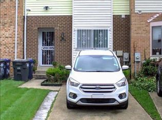 1902 Valley Ter SE, Washington, DC 20032