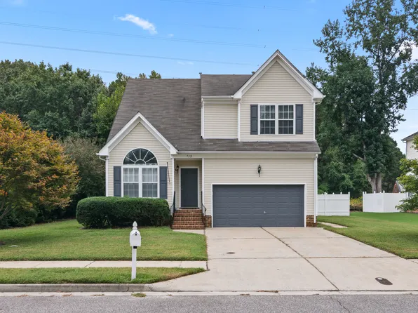 712 Tallahassee Dr, Chesapeake, VA 23322