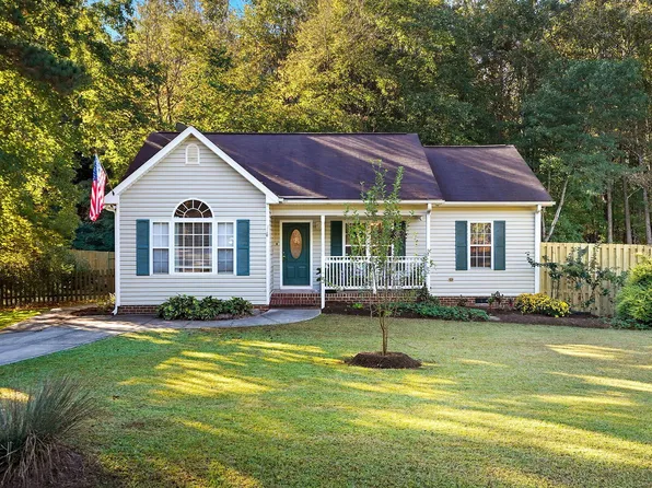55 Meadowfield Ln, Franklinton, NC 27525