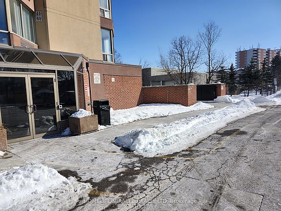 5th image of 25 Fairview Rd W #504