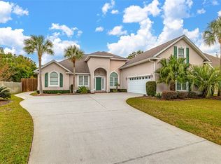 324 Commons Rd, Saint Simons Island, GA 31522