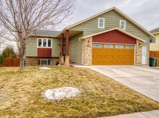 3201 Harder Dr, Gillette, WY 82718