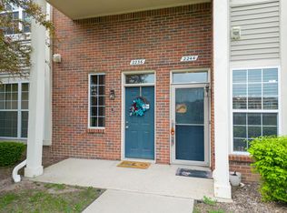 2236 Leighton Dr #65, Utica, MI 48317