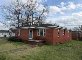 135 Cumberland St, Savannah, TN 38372