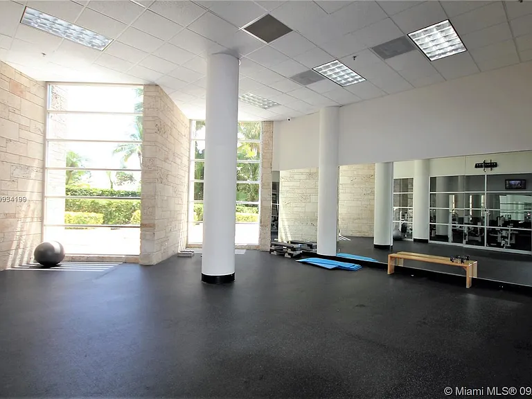 5161 Collins Ave #806 — Photo 50