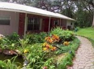 32817 Hideaway Ln, Dade City, FL 33525