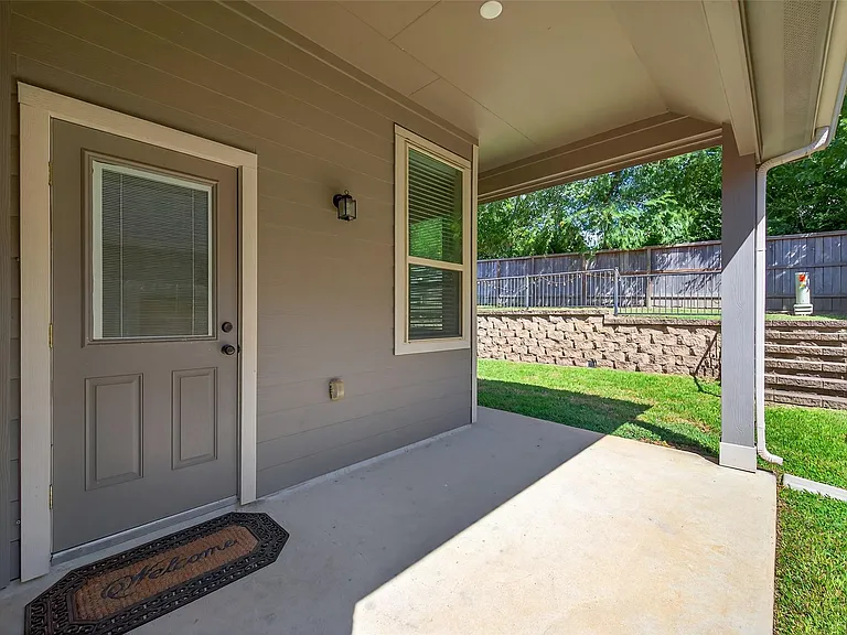 146 Kinnerly Peak Pl — Photo 32