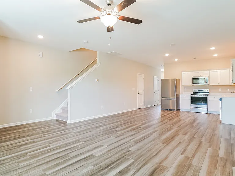 636 Wendell Falls Pkwy — Photo 5