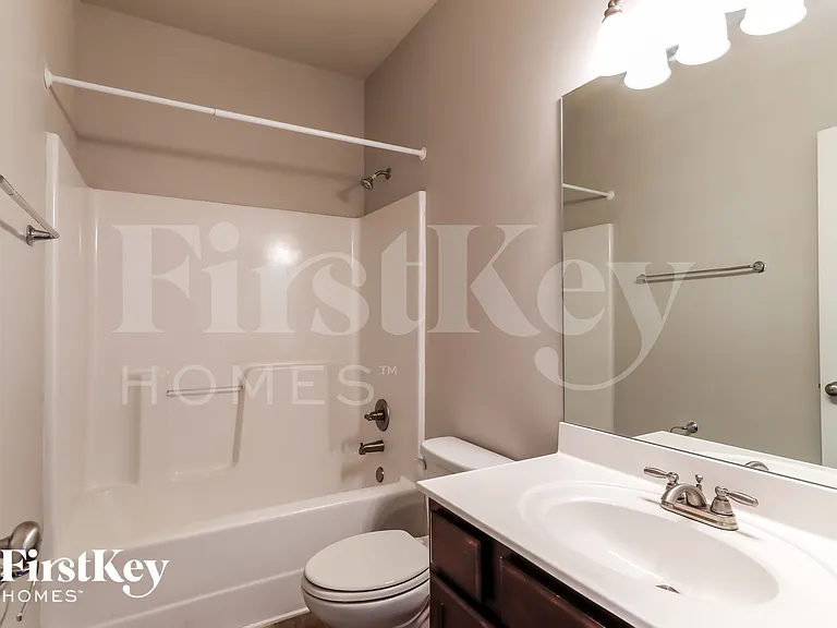 2202 Black Pebble Cir — Photo 13