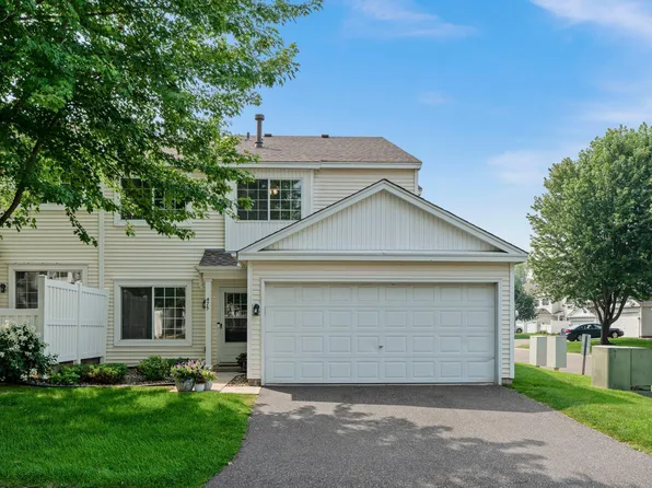 475 Leeward Trl, Woodbury, MN 55129