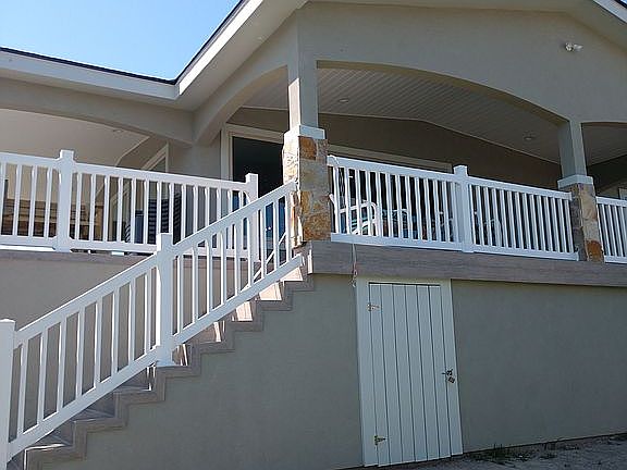 4th image of 693 E Clam Cir