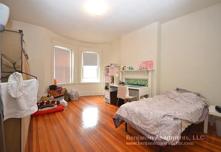 1377 Commonwealth Ave #5 — Photo 3