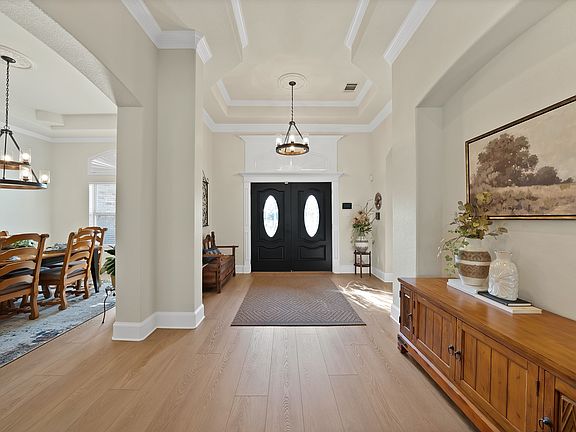 3rd image of 166 Tranquil Pl