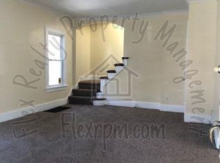 2054 Wyndhurst Rd, Toledo, OH 43607