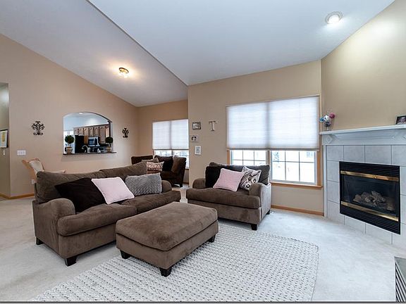 2nd image of 12180 Pheasant Run Cir #90
