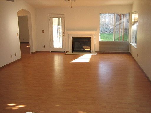 3rd image of 4142 Lillehammer Ct