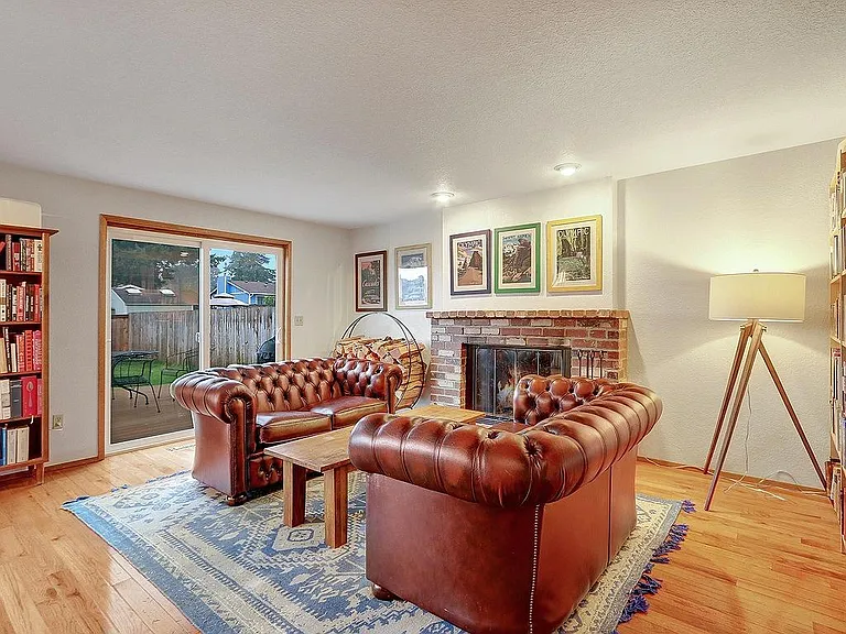 3723 N Bennett St — Photo 13