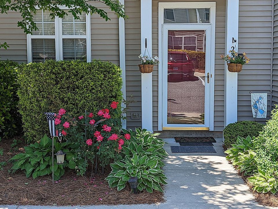 1st image of 2385 Loch Stone Dr