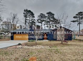 2444 Mistletoe Ln SW, Snellville, GA 30039