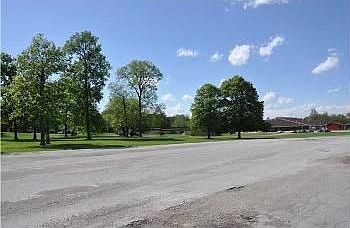 2nd image of 1130 E Epler Ave