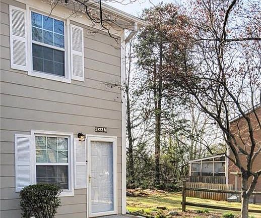 2nd image of 5733 Bramblegate Rd Unit M