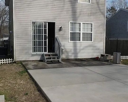2nd image of 419 S Yam Ave #2