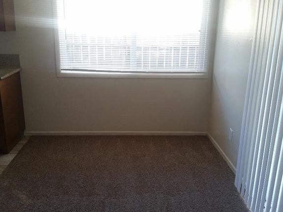 4th image of 665 Alvin St