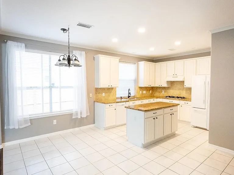 22 S Lace Arbor Dr — Photo 13