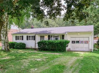 476 Laurel Dr, Kent, OH 44240