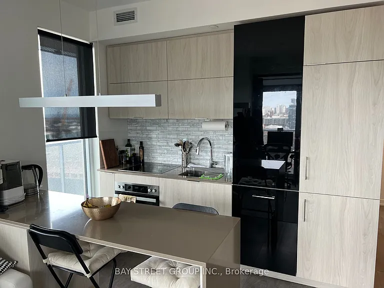 20 Richardson St #2110 — Photo 5