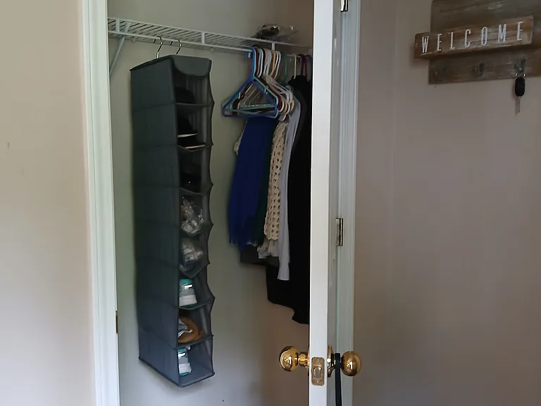 1040 Foxhollow Trl — Photo 3