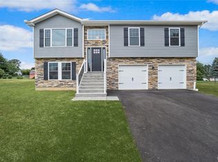 2925 Roosevelt St, Bethlehem, PA 18020