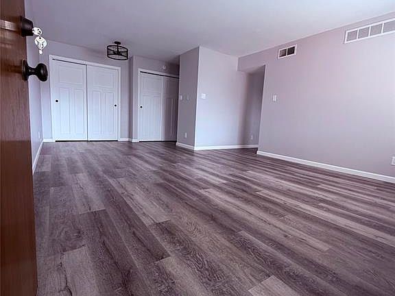 5th image of 10005 Sakura Dr APT D