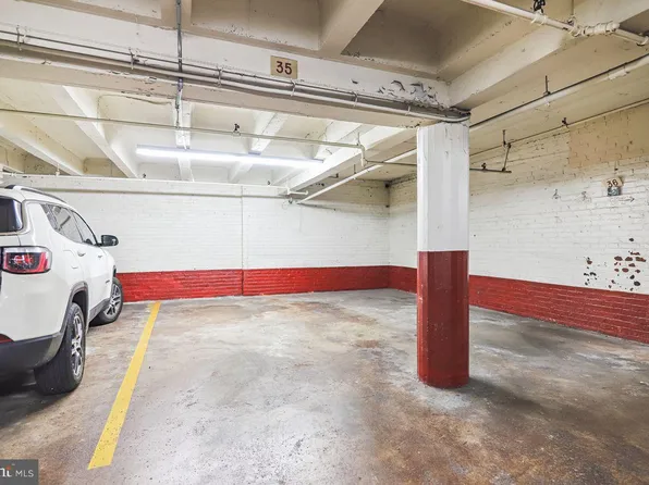 2500 Q St NW #P-35, Washington, DC 20007