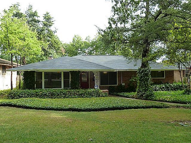 1st image of 2517 Bonnywood Ln