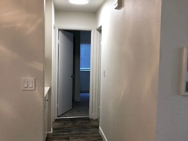 Brandywine Apartments — Photo 37