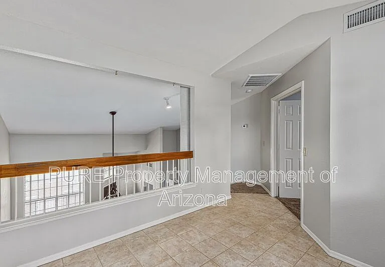 1718 S Longmore St #22 — Photo 7
